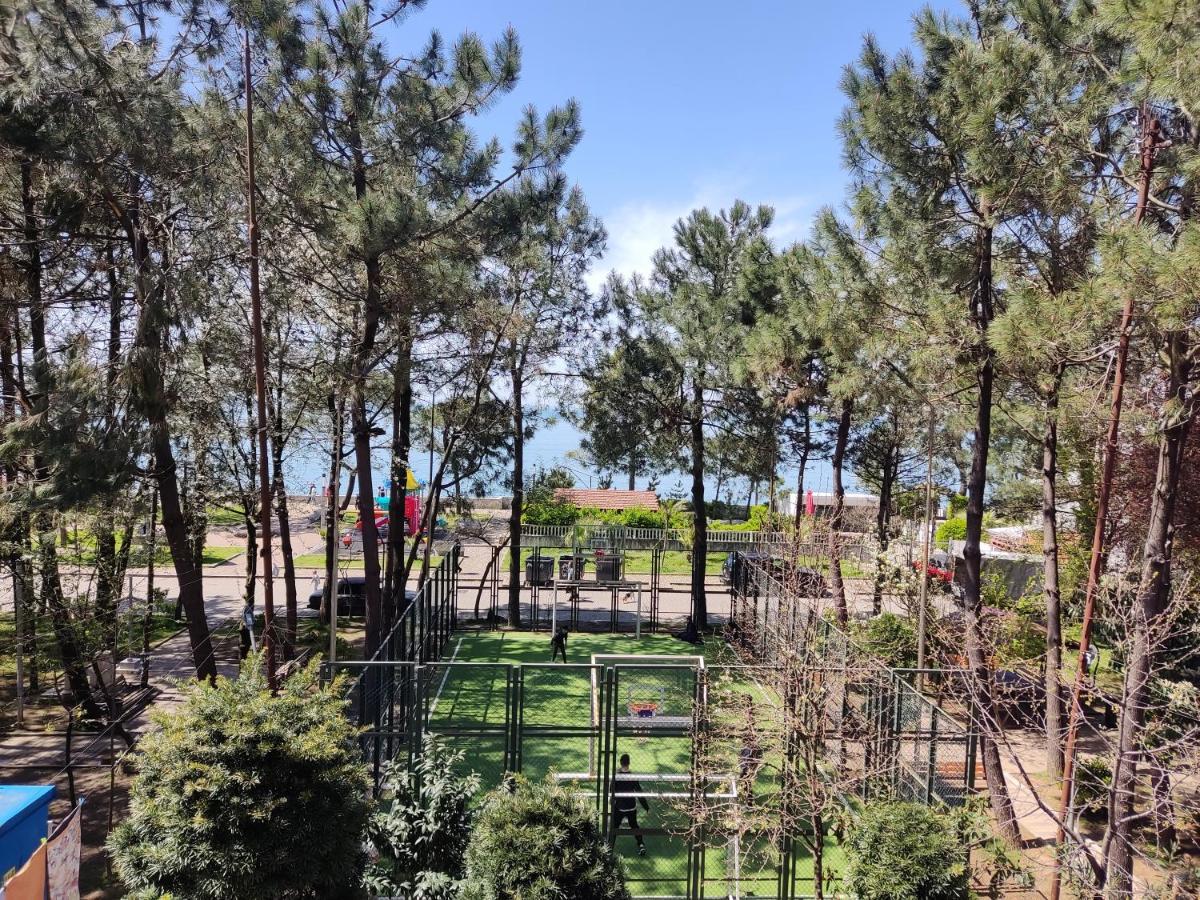 Apartment Agmashenebeli 99 Kobuleti Esterno foto