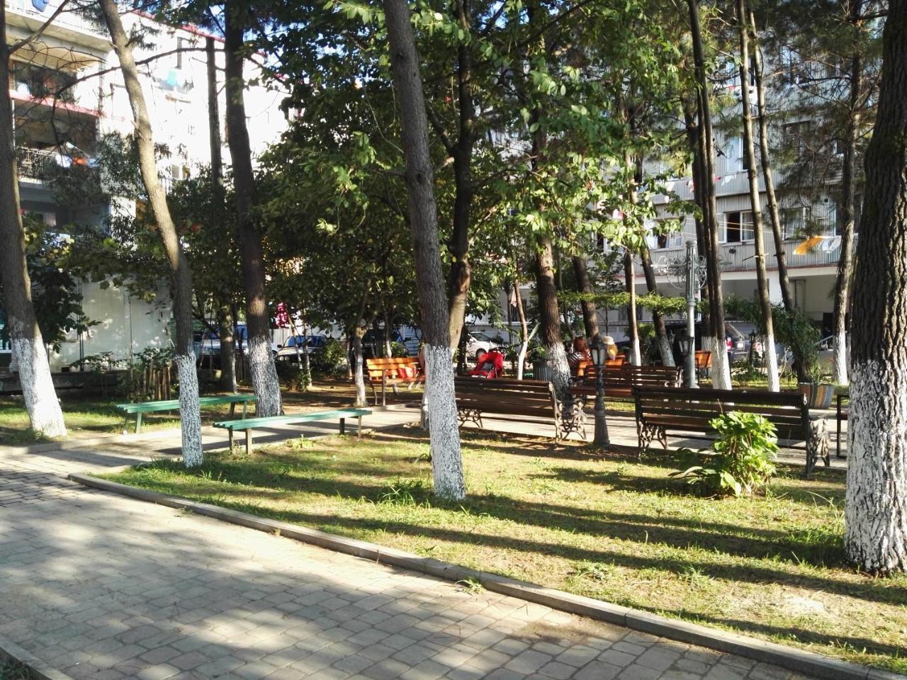 Apartment Agmashenebeli 99 Kobuleti Esterno foto